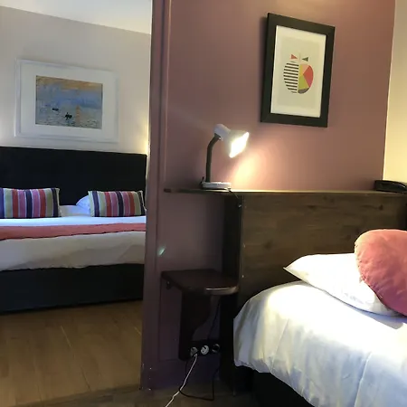 Le Pigeonnier Du Perron Otel 3*