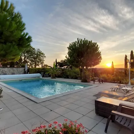 Le Pigeonnier Du Perron 3*