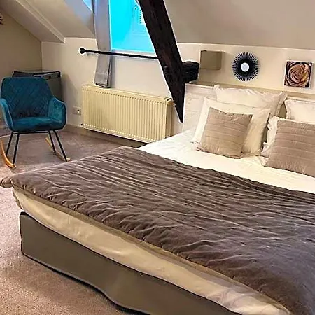 Hotel Le Pigeonnier Du Perron 3*