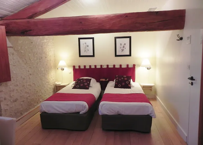 Hotel Le Pigeonnier Du Perron, The Originals Relais Availles-en-Chatellerault