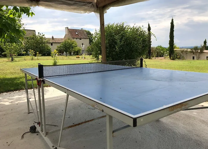 Hotel Le Pigeonnier Du Perron, The Originals Relais 3*