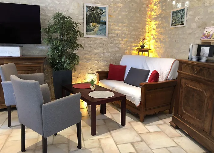 Hotel Le Pigeonnier Du Perron, The Originals Relais